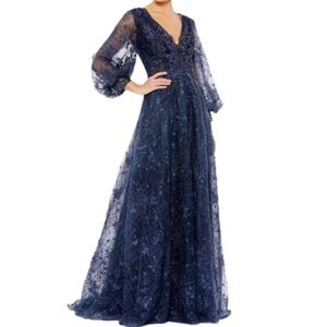 NWT MacDuggal Midnight Embellished V Neck Puff Sleeve A-line Gown - Sz 6